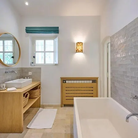 Amazing With Private Pool *** סן טרופז