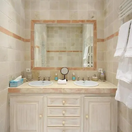 Amazing With Private Pool *** Saint-Tropez